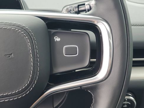 New 2026 Lincoln Navigator L Reserve AWD/4WD image 18