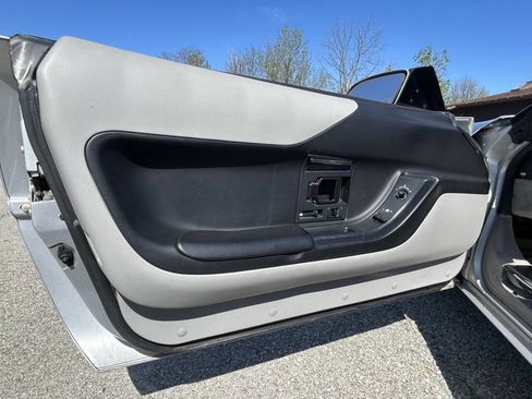 Used 1996 Chevrolet Corvette Convertible image 19