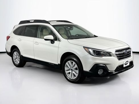 Used 2019 Subaru Outback 2.5i Premium AWD/4WD image 2