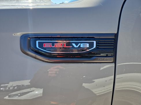 New 2026 GMC Sierra 1500 AT4X AWD/4WD image 5