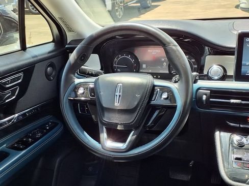 Used 2020 Lincoln Corsair Reserve w/ Equipment Group 201A FWD image 7