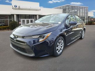 Used 2023 Toyota Corolla LE video 1