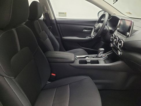 Used 2025 Nissan Sentra SV image 21