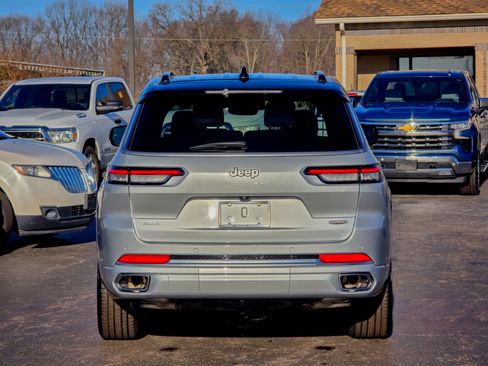 Used 2025 Jeep Grand Cherokee L Summit image 10