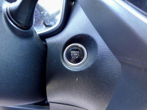 Certified 2023 Toyota Corolla Cross XLE FWD image 23