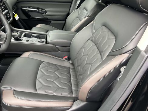 New 2026 Nissan Pathfinder Platinum AWD/4WD image 15