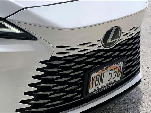 Used 2024 Lexus RX 350 Premium w/ Accessory Package (Z1) AWD/4WD image 33