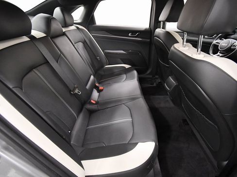 Certified 2025 Kia K5 GT-Line image 16