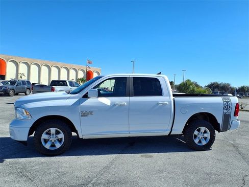 Used 2019 RAM 1500 Big Horn image 4