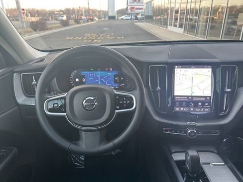 Certified 2025 Volvo XC60 B5 Plus w/ Climate Package image 18