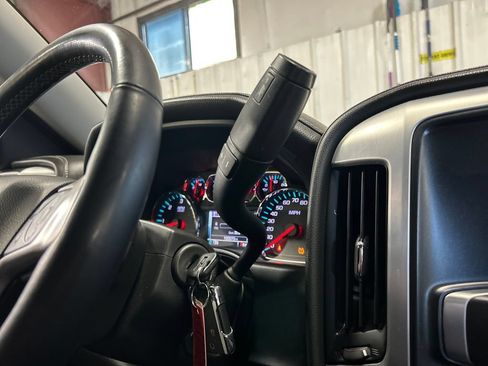 Used 2018 GMC Sierra 1500 SLT w/ SLT Premium Package AWD/4WD image 27