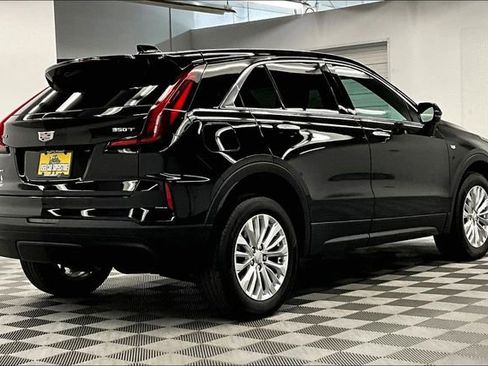 Used 2024 Cadillac XT4 Luxury AWD/4WD image 13