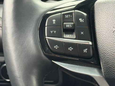 Used 2025 Ford Explorer Platinum w/ LUX Leather Package AWD/4WD image 10