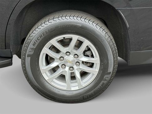 Used 2021 Chevrolet Tahoe LT image 13