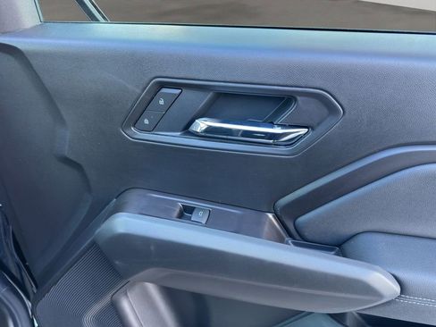 New 2026 GMC Canyon Elevation w/ Convenience Package image 19