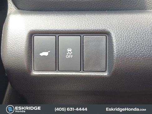 Used 2024 Honda Pilot Touring image 23