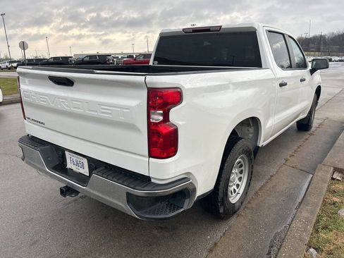 Used 2023 Chevrolet Silverado 1500 W/T w/ Z71 Off-Road Package image 3
