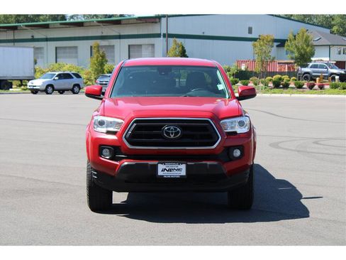 Used 2021 Toyota Tacoma SR5 image 5