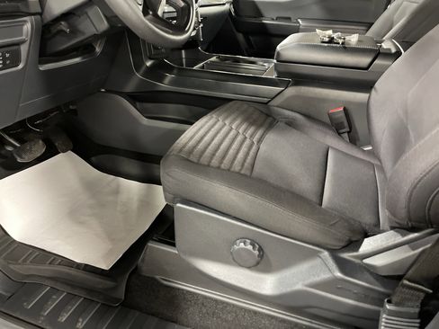 Used 2022 Ford F150 XL w/ STX Appearance Package image 12