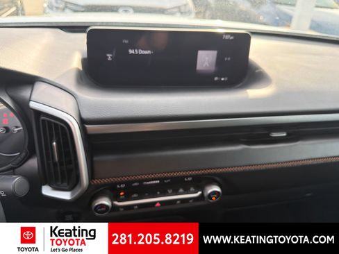 Used 2026 MAZDA CX-50 AWD 2.5 S w/ Premium Package image 18
