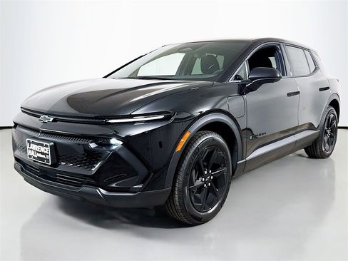 New 2026 Chevrolet Equinox EV LT w/ Comfort Package image 1