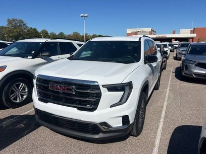 Used 2025 GMC Acadia Elevation
