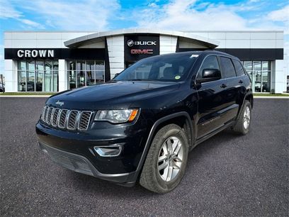 Used 2017 Jeep Grand Cherokee Laredo w/ Quick Order Package 2BE