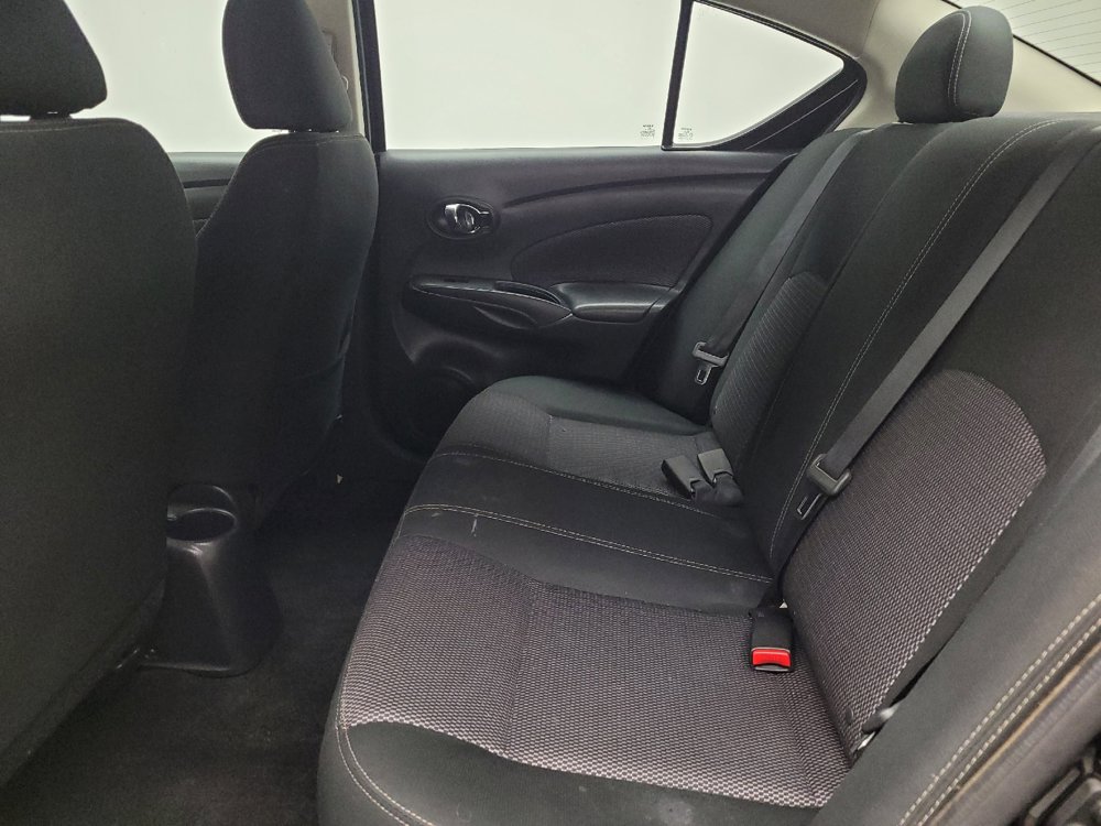 Used 2018 Nissan Versa SV FWD image 18