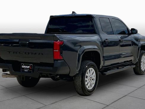 Used 2025 Toyota Tacoma SR RWD image 12