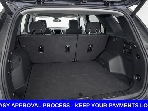 Used 2018 Chevrolet Equinox LT w/ Sun & Infotainment Package AWD/4WD image 19