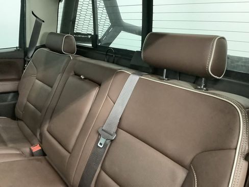 Used 2019 Chevrolet Silverado 3500 High Country w/ Duramax Plus Package image 7