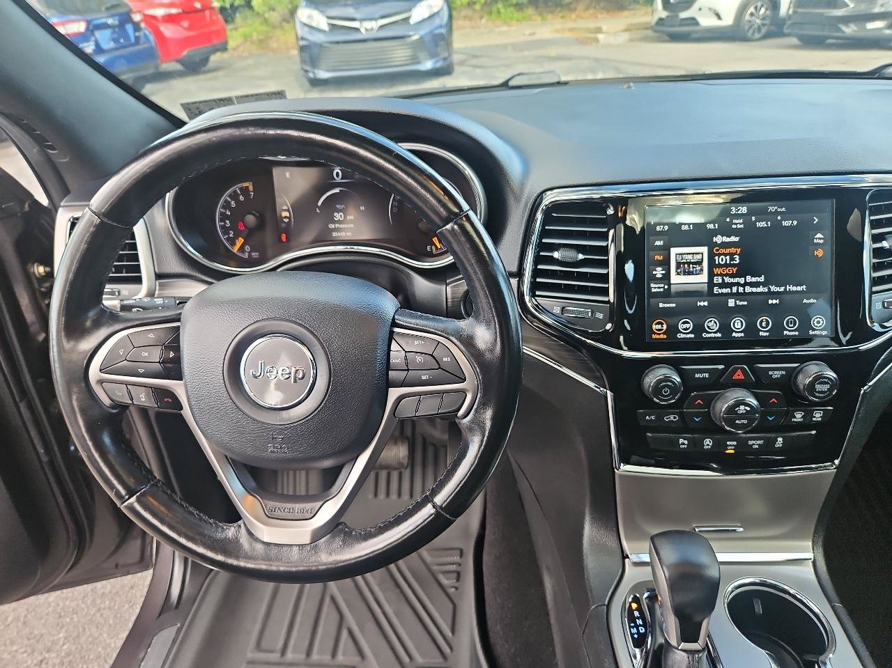 Used 2021 Jeep Grand Cherokee Limited AWD/4WD image 24