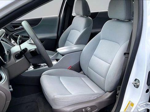 Used 2024 Chevrolet Malibu LT FWD image 20