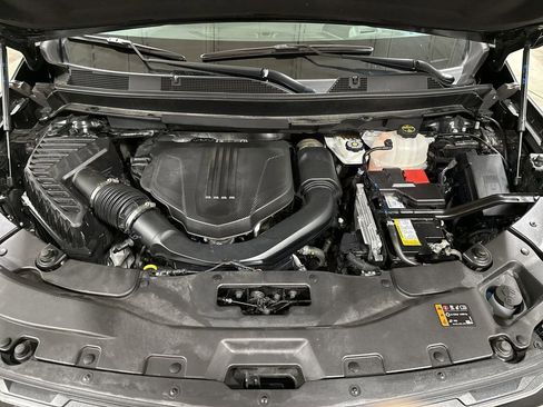 Certified 2024 Chevrolet Traverse LT image 25