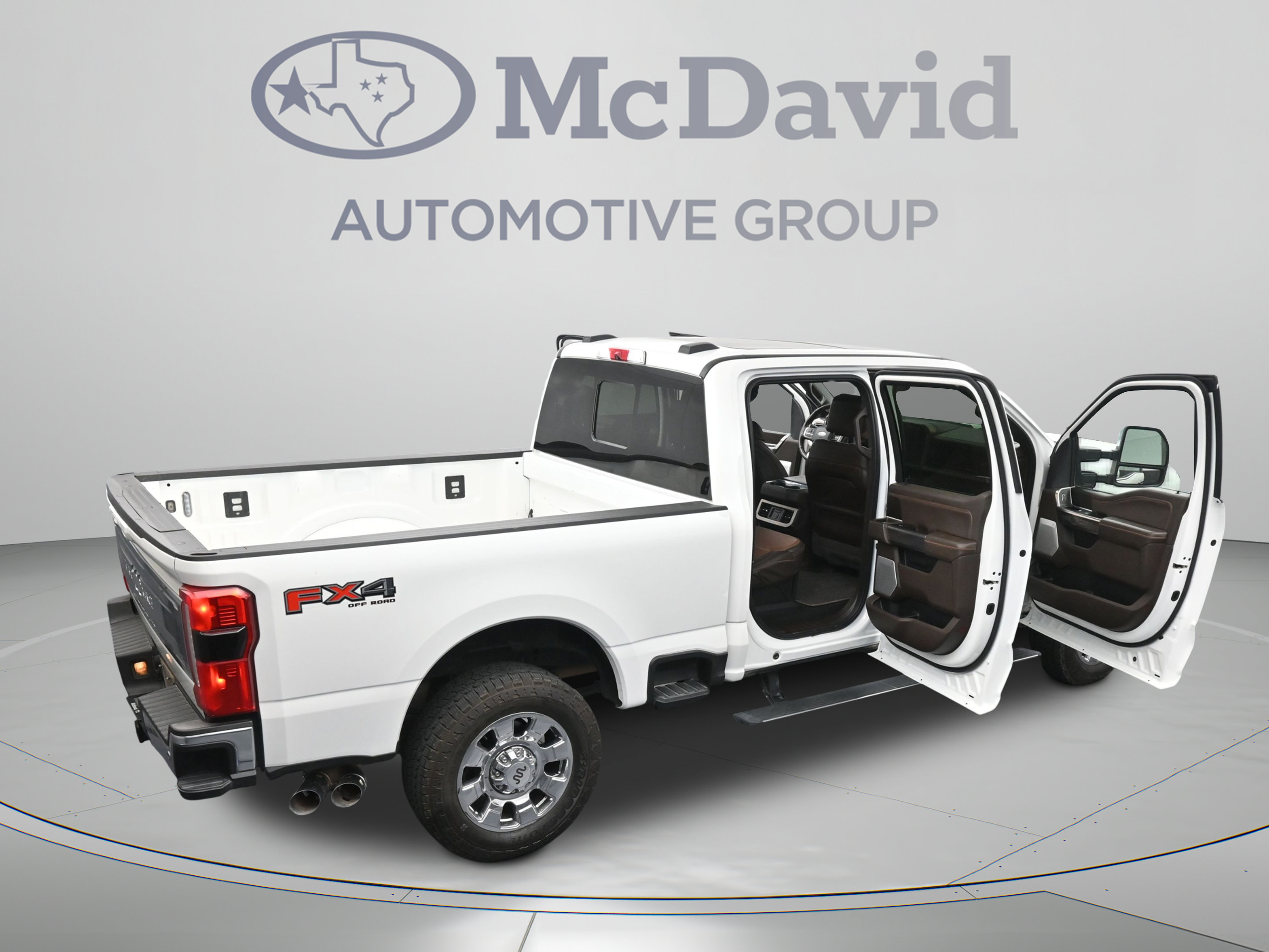 Used 2024 Ford F250 King Ranch w/ Chrome Package AWD/4WD image 46