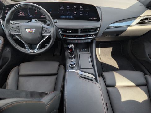 Certified 2025 Cadillac CT5 V w/ LPO, Blue Accent Package RWD image 30
