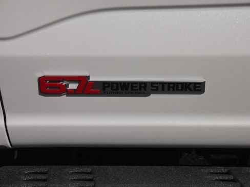 New 2025 Ford F250 Lariat w/ Lariat Ultimate Package image 20