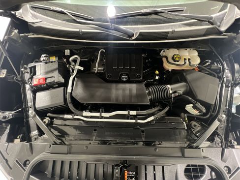 Used 2022 Chevrolet Silverado 1500 Custom image 24