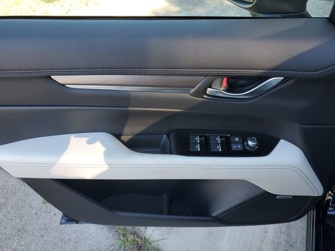 New 2025 MAZDA CX-5 AWD 2.5 S w/ Premium Plus Pkg image 17