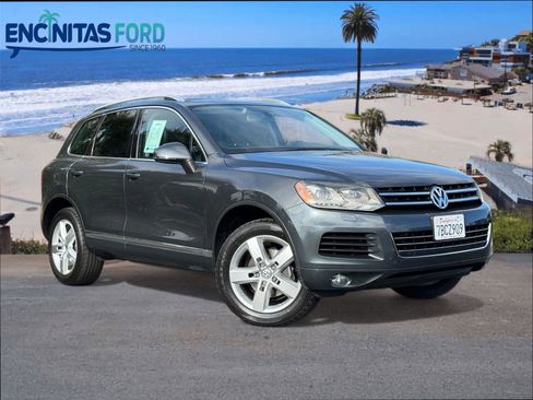 Used 2013 Volkswagen Touareg Lux image 1