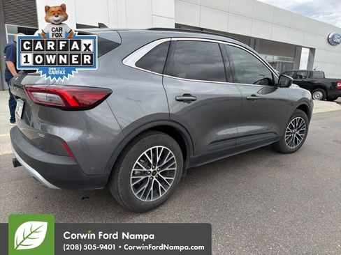 Used 2023 Ford Escape SE w/ PHEV Premium Package FWD image 5