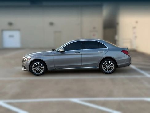 Used 2015 Mercedes-Benz C 300 4MATIC Sedan image 5
