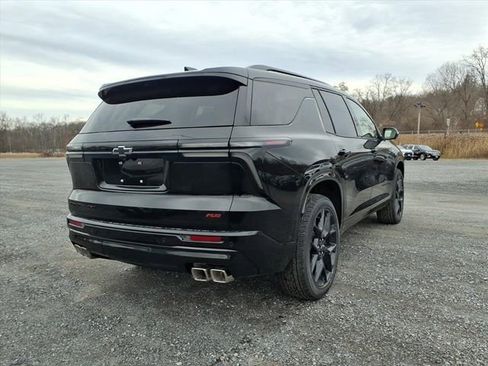 New 2026 Chevrolet Traverse RS image 7