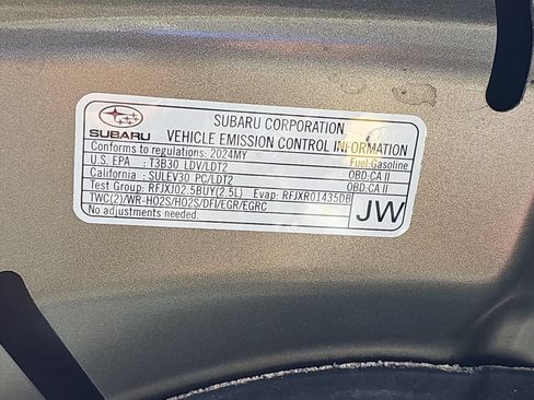 Used 2024 Subaru Outback Touring AWD/4WD image 15