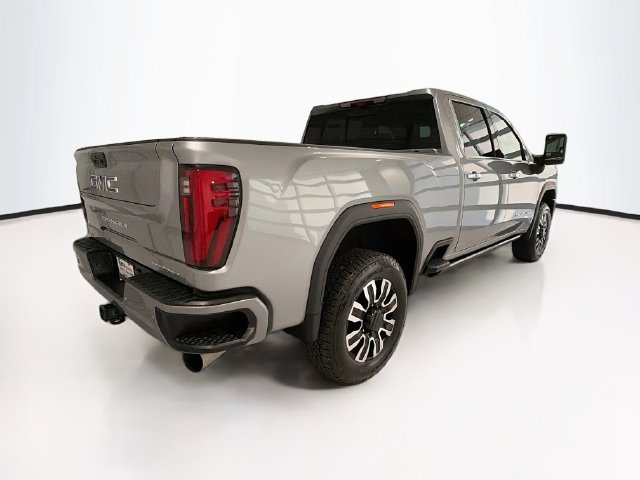 Used 2025 GMC Sierra 2500 Denali Ultimate AWD/4WD image 7