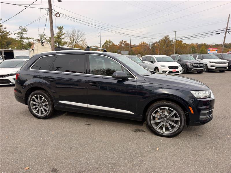 Used 2017 Audi Q7 3.0T Prestige AWD/4WD image 8