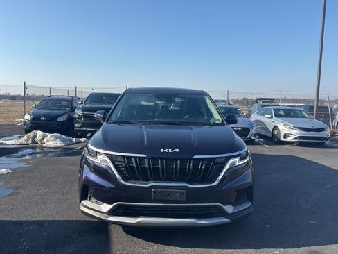 Certified 2024 Kia Carnival LX image 8