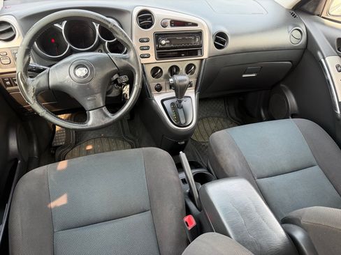 Used 2007 Toyota Matrix FWD image 10