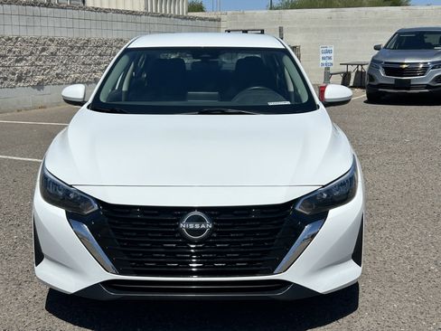 Used 2024 Nissan Sentra SV FWD image 7