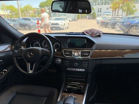 Used 2016 Mercedes-Benz E 350 Sedan image 13